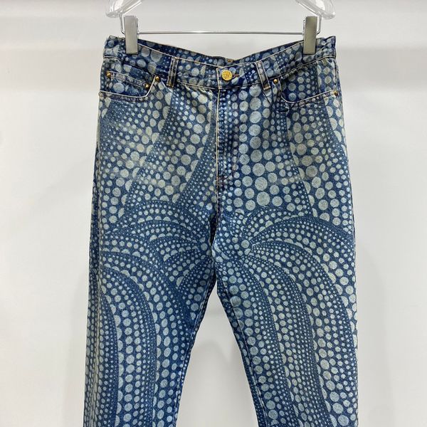 the latest designer brand jean fashion exquisite printing design highquality straight cylinder man's jeans, Blue
the latest designer brand jean fashion exquisite printing design highquality straight cylinder man's jeans, Blue