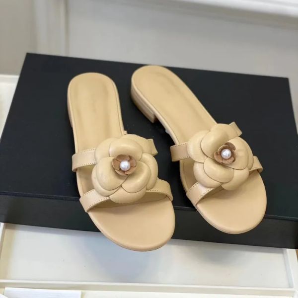 casual shoes designer handmade camellia petal slipper sandals home life non-slip flip-flops summer outdoor beach platform luxury women', Black
casual shoes designer handmade camellia petal slipper sandals home life non-slip flip-flops summer outdoor beach platform luxury women', Black