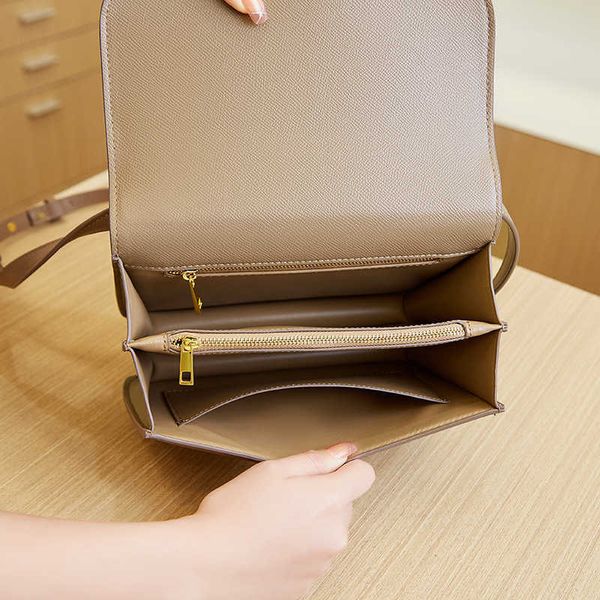 designer h home bag kangkang handmade stewardess large capacity single shoulder crossbody fashionable small square 2023 new women's vha
designer h home bag kangkang handmade stewardess large capacity single shoulder crossbody fashionable small square 2023 new women's vha