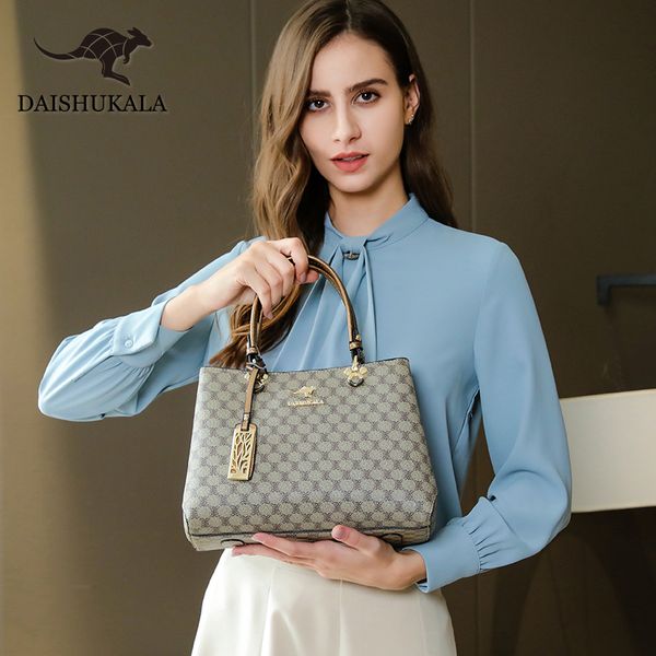 womenbag new fashion ladies and mothers simple large-capacity shoulder slung handbag luxury designer messenger bag sidebag
womenbag new fashion ladies and mothers simple large-capacity shoulder slung handbag luxury designer messenger bag sidebag