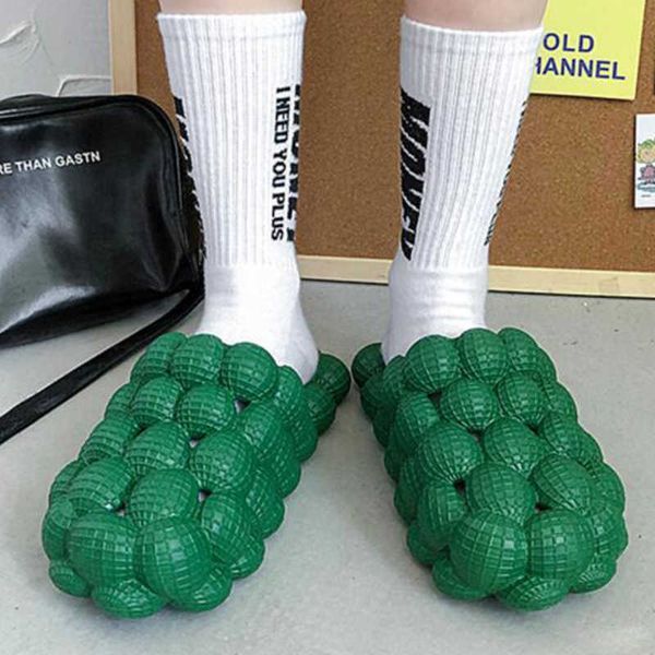 sandals new arrival couples home essential foot massage slippers women candy color bubble slides creative funny comfortable flip flops 23041, Black
sandals new arrival couples home essential foot massage slippers women candy color bubble slides creative funny comfortable flip flops 23041, Black