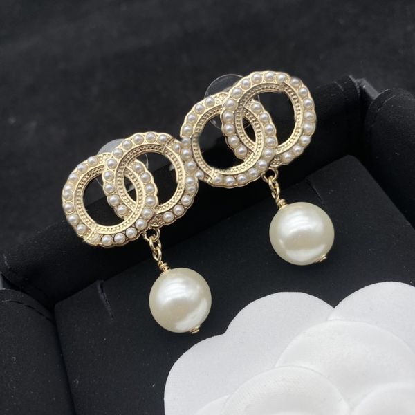 fashion women's brand designer earrings earrings earrings earstuds women's pendant elegant and minimalist style women's weddi, Golden;silver
fashion women's brand designer earrings earrings earrings earstuds women's pendant elegant and minimalist style women's weddi, Golden;silver
