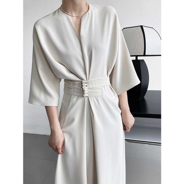 temperament senior buckle waist lace up straight dress new style improved long skirt 3030, White;black
temperament senior buckle waist lace up straight dress new style improved long skirt 3030, White;black