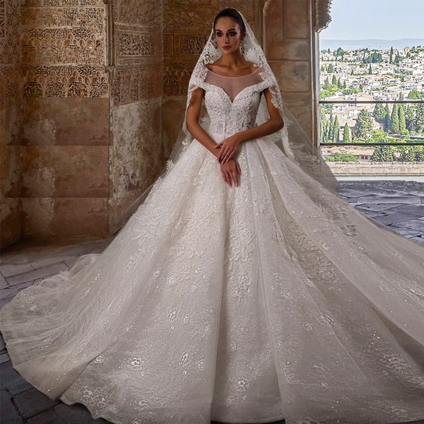 luxurious lace appliques wedding dresses with long chapel train bling princess wedding gown a line plus size bridal gown dress, White
luxurious lace appliques wedding dresses with long chapel train bling princess wedding gown a line plus size bridal gown dress, White