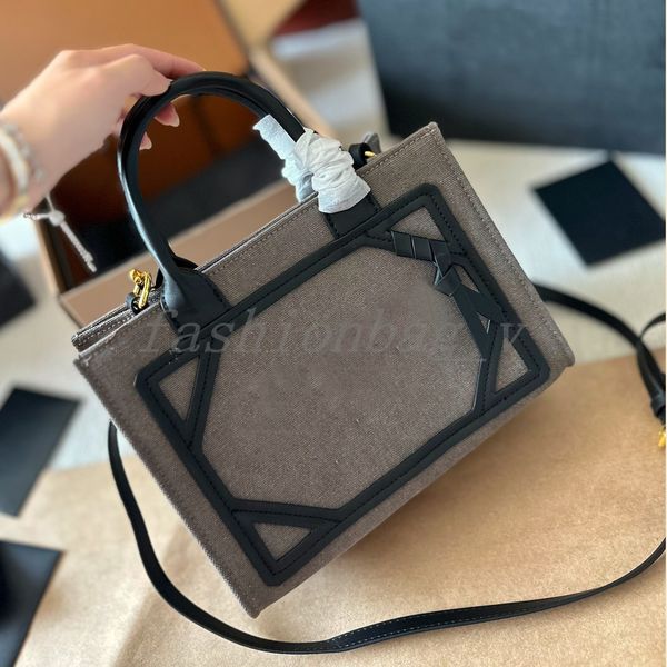 designer bag women canvas bag shopping tote bag multi pocket wallet letter printing decoration one shoulder back
designer bag women canvas bag shopping tote bag multi pocket wallet letter printing decoration one shoulder back