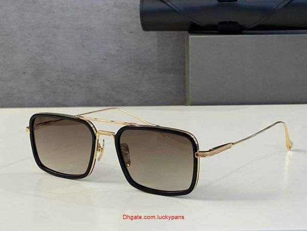 a dita flight eight original designer sunglasses mens famous fashionable retro luxury brand eyeglass fashion design, White;black
a dita flight eight original designer sunglasses mens famous fashionable retro luxury brand eyeglass fashion design, White;black