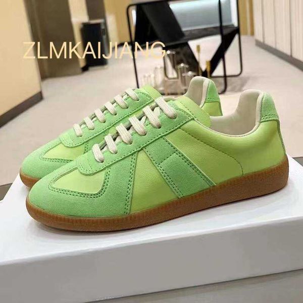 men women run flat shoes spring new outwear lace up casual shoes women genuine leather patchwork sneakers
men women run flat shoes spring new outwear lace up casual shoes women genuine leather patchwork sneakers