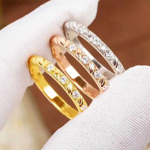 2023 classic french luxury brand s925 silver torsade rings for women and men couple lovers engagement fine jewelry gift, Slivery;golden
2023 classic french luxury brand s925 silver torsade rings for women and men couple lovers engagement fine jewelry gift, Slivery;golden