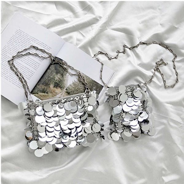 shiny silver bag handwoven sequin bag versatile mobile phone bag beaded chain small bag women's one shoulder messenger bag 230608
shiny silver bag handwoven sequin bag versatile mobile phone bag beaded chain small bag women's one shoulder messenger bag 230608