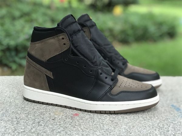 basketball shoes jumpman 1 palomino black white retro high og designer sneakers with original box
basketball shoes jumpman 1 palomino black white retro high og designer sneakers with original box