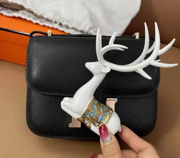 designer h home bag family kangkang leather stewardess one-shoulder cross-body small square
designer h home bag family kangkang leather stewardess one-shoulder cross-body small square