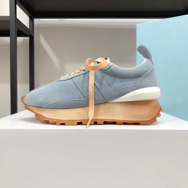 new couple leisure sports shoes women's 2023 spring and summer thick bottom increased korean lace up gym running shoes
new couple leisure sports shoes women's 2023 spring and summer thick bottom increased korean lace up gym running shoes