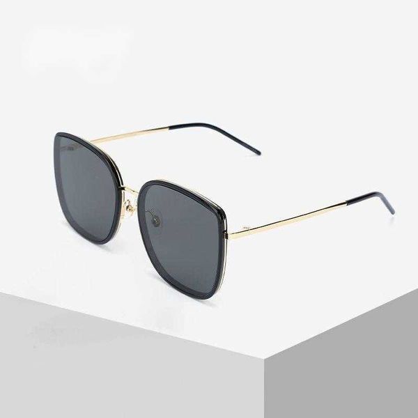 2023 new driving for men and women with face, large metal frame, sunglasses, White;black
2023 new driving for men and women with face, large metal frame, sunglasses, White;black