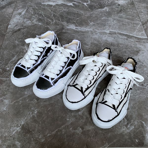 popular men's shoes mmy dissolved sole women's sneakers men's casual shoes canvas thick bottom male sneakers, Black
popular men's shoes mmy dissolved sole women's sneakers men's casual shoes canvas thick bottom male sneakers, Black