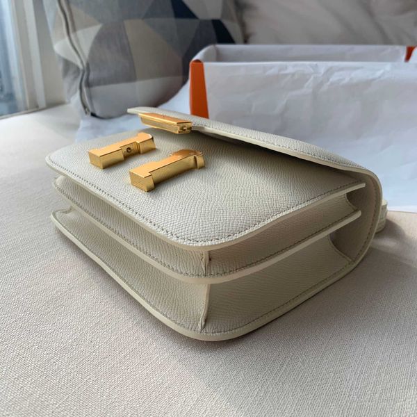 designer h home bag pattern leather palm ep kangkang 19 high texture upgrade cowhide one shoulder cross body small square 1 cn16
designer h home bag pattern leather palm ep kangkang 19 high texture upgrade cowhide one shoulder cross body small square 1 cn16