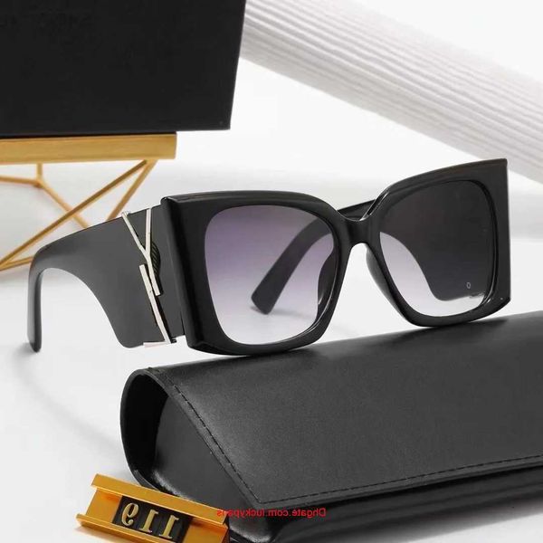 luxury sunglasses designer sunglasses for women womens sunglasses glasses uv protection fashion sunglass letter casual eyeglasses with box 2, White;black
luxury sunglasses designer sunglasses for women womens sunglasses glasses uv protection fashion sunglass letter casual eyeglasses with box 2, White;black