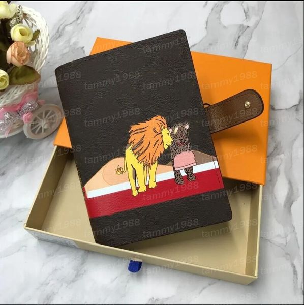 real leather 7a notebook credit card holder case wallets limited edition sunflower printed check women's notebook diary classic men, Red;black
real leather 7a notebook credit card holder case wallets limited edition sunflower printed check women's notebook diary classic men, Red;black