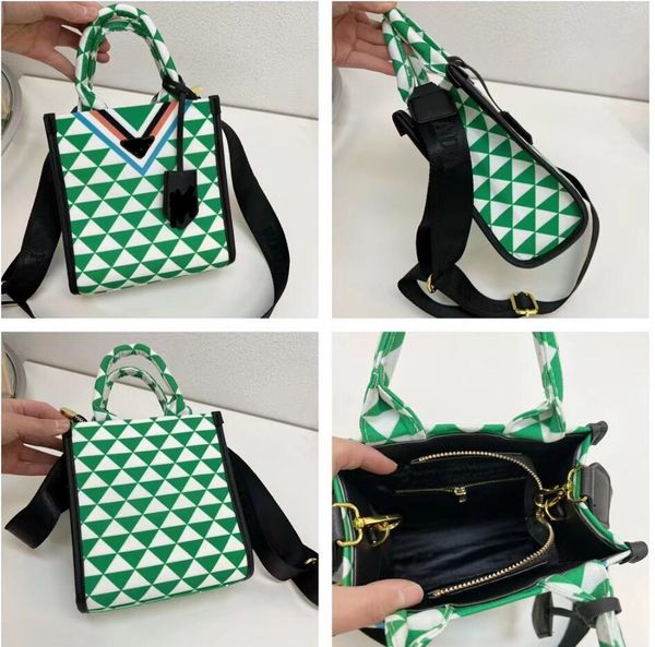 2023women handbag designer tote bag triangle symbole jacquard fabric handbags large totes designers shoulder bags cross body purses
2023women handbag designer tote bag triangle symbole jacquard fabric handbags large totes designers shoulder bags cross body purses