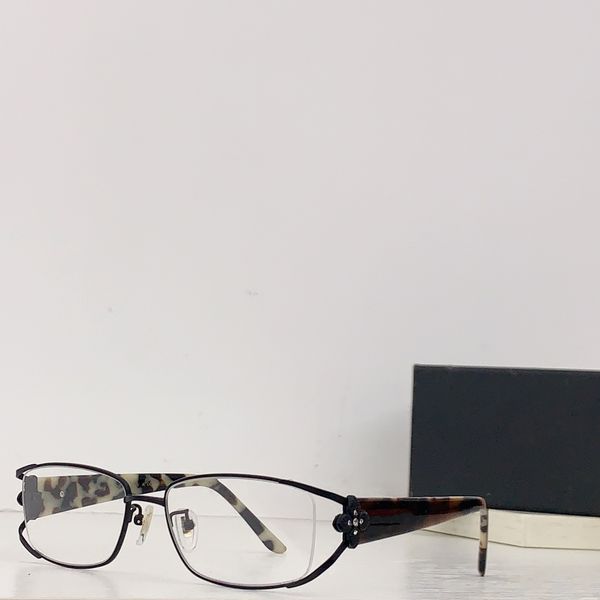 brand designer sunglasses small square full frame metal hinged glasses for men and women luxury sunglasses uv400 lens high quality, White;black
brand designer sunglasses small square full frame metal hinged glasses for men and women luxury sunglasses uv400 lens high quality, White;black