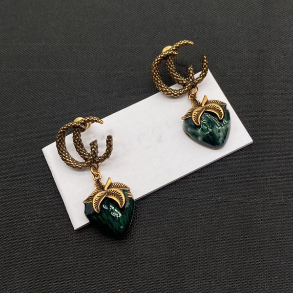 fashion classic designer earrings, earrings, earstuds, women's pendant, elegant, simple, and atmospheric style, women's wedding pa, Golden;silver