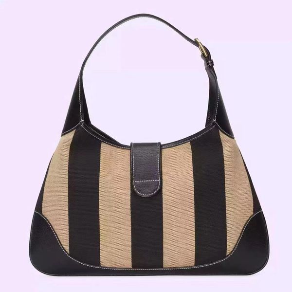 2023 bag with round coin purse side zipped pocket designer shoulder bags cross body
2023 bag with round coin purse side zipped pocket designer shoulder bags cross body
