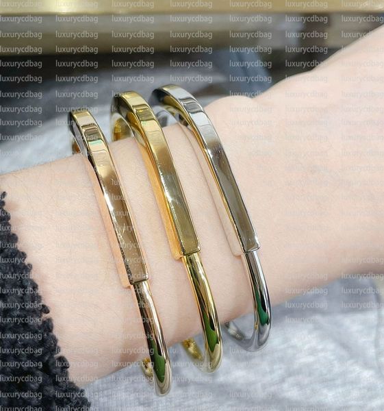 18k gold plated bangle classic fashion lock bracelet for women&girl wedding mother' day jewelry women gifts, Black
18k gold plated bangle classic fashion lock bracelet for women&girl wedding mother' day jewelry women gifts, Black