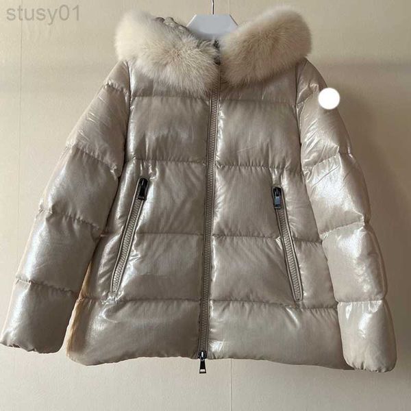 serifur designer women's down jacket embroidered badge winter coat fox fur collar womens winter coats., Black
serifur designer women's down jacket embroidered badge winter coat fox fur collar womens winter coats., Black