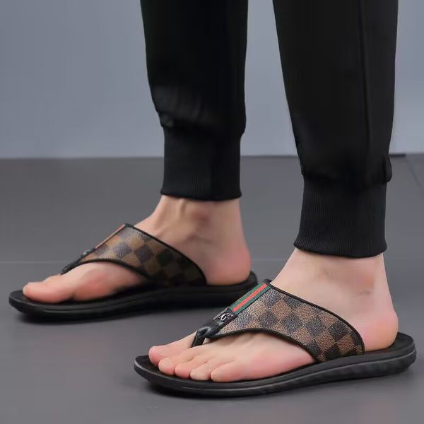 men's slippers summer comfortable lightweight indoor quiet outdoor personality casual soft soled beach sandals, Black
men's slippers summer comfortable lightweight indoor quiet outdoor personality casual soft soled beach sandals, Black