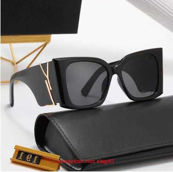 2023 new sunglasses box m119 f glasses metal y designer men's and women's same style sunglasses with box uv protection oh62, White;black
2023 new sunglasses box m119 f glasses metal y designer men's and women's same style sunglasses with box uv protection oh62, White;black
