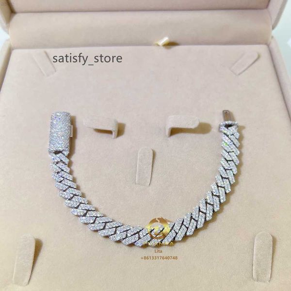 fashion fine iced out jewelry custom gold plated long clasp cuban link chain moissanite 10mm silver cuban bracelet
fashion fine iced out jewelry custom gold plated long clasp cuban link chain moissanite 10mm silver cuban bracelet