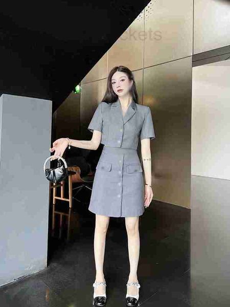 two piece dress designer high end summer new style crafted fine suit single breasted half skirt set 8kpj, White
two piece dress designer high end summer new style crafted fine suit single breasted half skirt set 8kpj, White