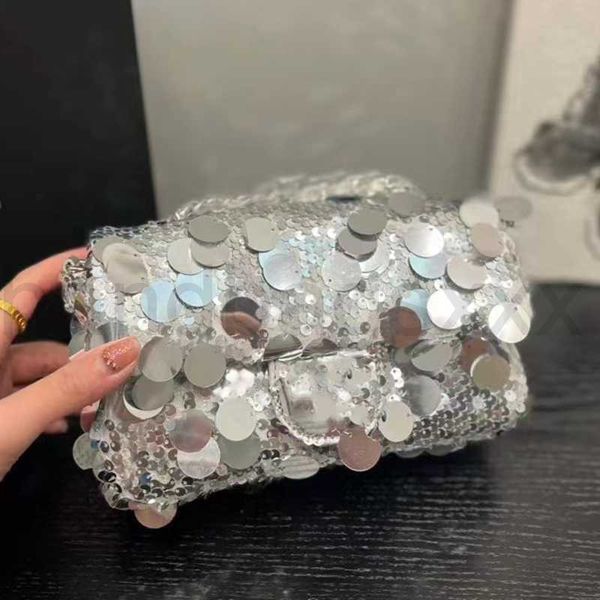 designers classic cf sequins shoulder bags handbags 5a quality quilted matelasse flap handbag silver metal chain crossbody bag luxury design
designers classic cf sequins shoulder bags handbags 5a quality quilted matelasse flap handbag silver metal chain crossbody bag luxury design
