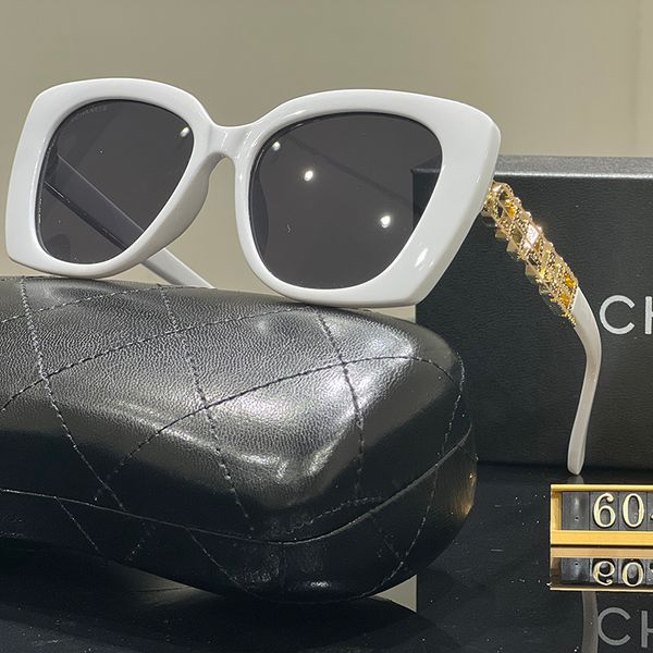 designer sunglasses luxury mens sunglasses for women eyeglasses goggle outdoor beach sun glasses for man optional stamping with box good, White;black
designer sunglasses luxury mens sunglasses for women eyeglasses goggle outdoor beach sun glasses for man optional stamping with box good, White;black