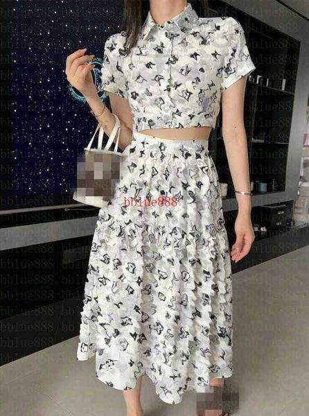 runway dresses designer women's short shirt paired with half skirt floral camouflage printed fabric/upper body reducing age and slimmin, Black
runway dresses designer women's short shirt paired with half skirt floral camouflage printed fabric/upper body reducing age and slimmin, Black