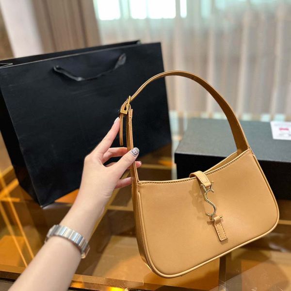 designer totes bag luxury outdoor size shopping bag design brand shoulder handbag clutch crossbody messager wallet by fen s356 007
designer totes bag luxury outdoor size shopping bag design brand shoulder handbag clutch crossbody messager wallet by fen s356 007