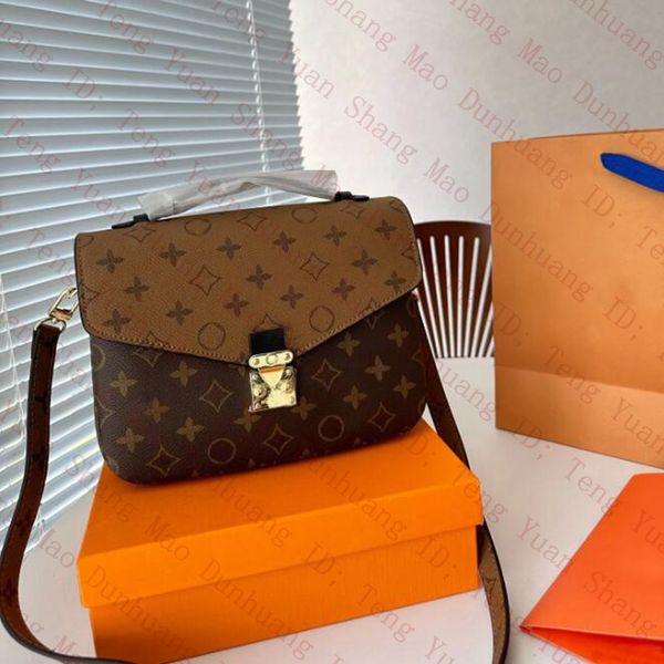 luxury designers embossing totes women handbag purse messenger bags leather metis elegant shoulder bag womens crossbody bags m40780
luxury designers embossing totes women handbag purse messenger bags leather metis elegant shoulder bag womens crossbody bags m40780