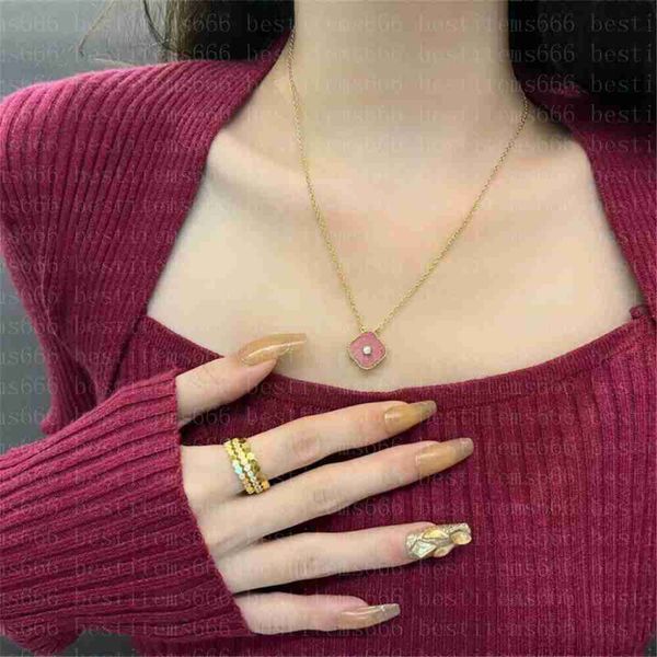 fashion classic 4/four leaf clover pendants necklaces mother-of-pearl stainless steel plated 18kwomen girl valentine's mother's da, Silver
fashion classic 4/four leaf clover pendants necklaces mother-of-pearl stainless steel plated 18kwomen girl valentine's mother's da, Silver