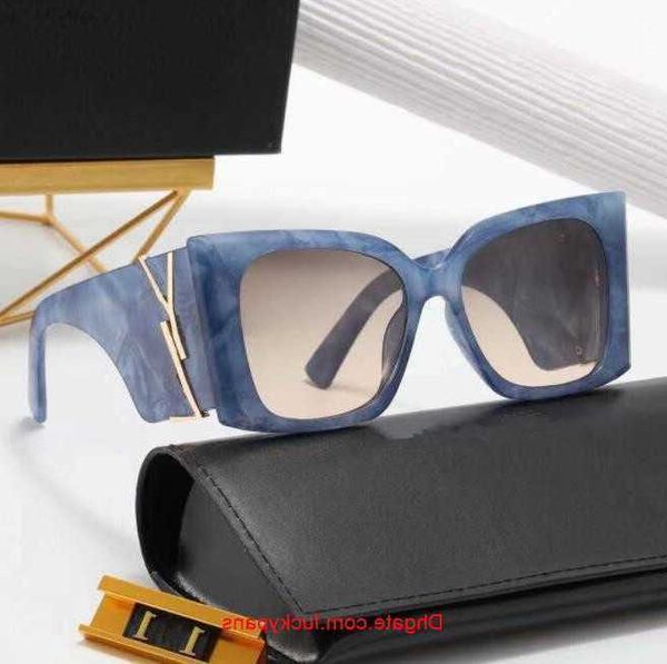 luxury sunglasses designer sunglasses for women glasses uv protection fashion sunglass letter casual eyeglasses very good lira lxco, White;black
luxury sunglasses designer sunglasses for women glasses uv protection fashion sunglass letter casual eyeglasses very good lira lxco, White;black