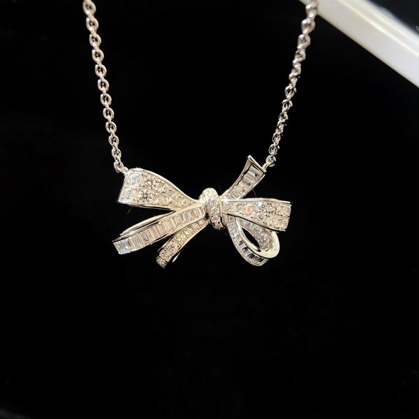 bow necklace designer light luxury collarbone chain birthday gift does not fade non-allergic necklace ladies versatile necklace accessories, Golden;silver
bow necklace designer light luxury collarbone chain birthday gift does not fade non-allergic necklace ladies versatile necklace accessories, Golden;silver