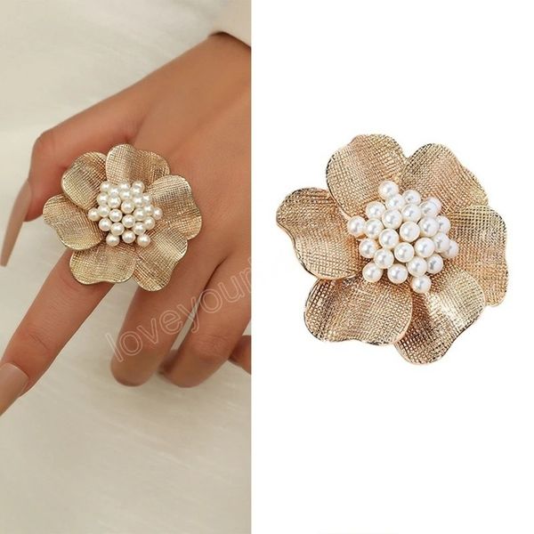 exaggerate metal alloy pearl flower rings for women vintage gold color big flower open adjustable finger ring jewelry, Silver
exaggerate metal alloy pearl flower rings for women vintage gold color big flower open adjustable finger ring jewelry, Silver