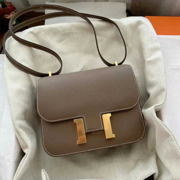 designer h home bag thread handmade wax h button kangkang bean curd hand palm print epsom cow leather small square one-shoulder cross-body s
designer h home bag thread handmade wax h button kangkang bean curd hand palm print epsom cow leather small square one-shoulder cross-body s