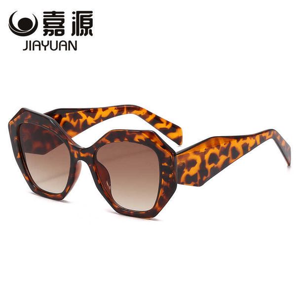 2023 new women's trend large frame sunglasses fashion style street p glasses m406, White;black
2023 new women's trend large frame sunglasses fashion style street p glasses m406, White;black