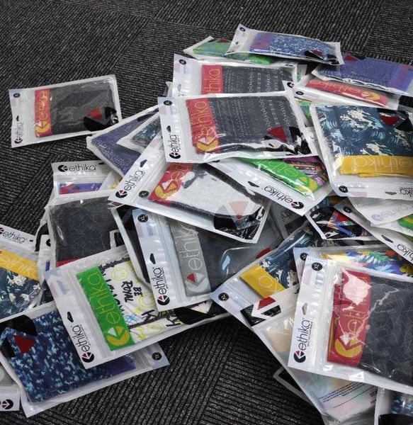 designer s underwear boxer shorts mens male underwear men boxer men's underpants man panties comfortable breathable cuecas bo 022546285
designer s underwear boxer shorts mens male underwear men boxer men's underpants man panties comfortable breathable cuecas bo 022546285