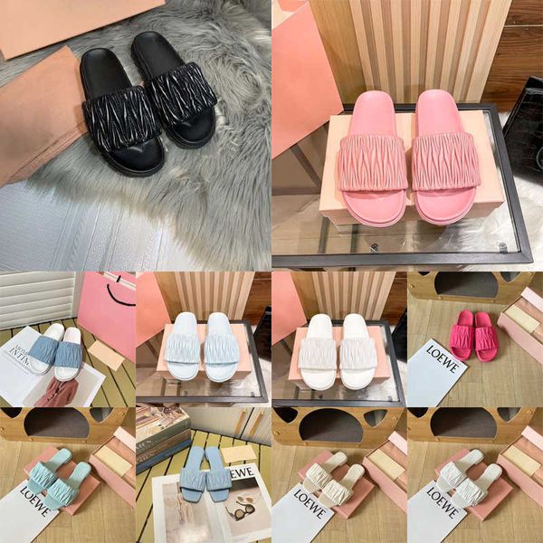 luxury sandals designer womens soft sheepskin slippers classic new fashion leather soles fashion versatile slippers, Black
luxury sandals designer womens soft sheepskin slippers classic new fashion leather soles fashion versatile slippers, Black