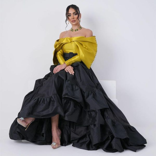 two tone off shoulder ball gown prom dresses bright gold black long sleeve stain arabic dubai evening occasion gown, Black;red
two tone off shoulder ball gown prom dresses bright gold black long sleeve stain arabic dubai evening occasion gown, Black;red
