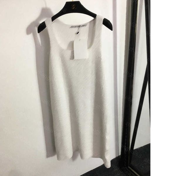 23ss women dress womens designer clothing summer dresses presbyterian monogram jacquard knitted vest dress womens clothing a1, Black;gray
23ss women dress womens designer clothing summer dresses presbyterian monogram jacquard knitted vest dress womens clothing a1, Black;gray