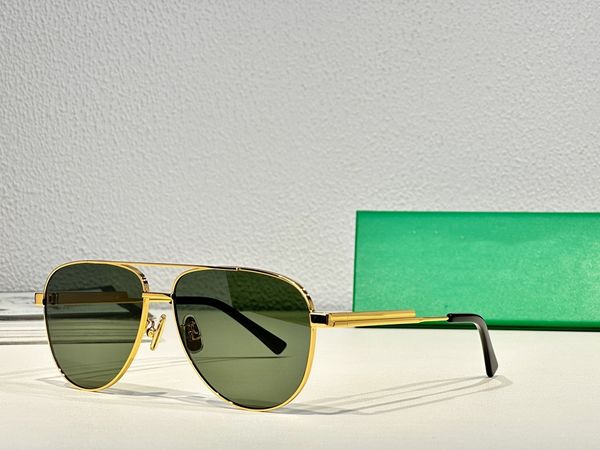 men's and women's luxury fashion classic sunglasses metal round gold frame uv400 designer retro style sunglasses protective glasse, White;black
men's and women's luxury fashion classic sunglasses metal round gold frame uv400 designer retro style sunglasses protective glasse, White;black