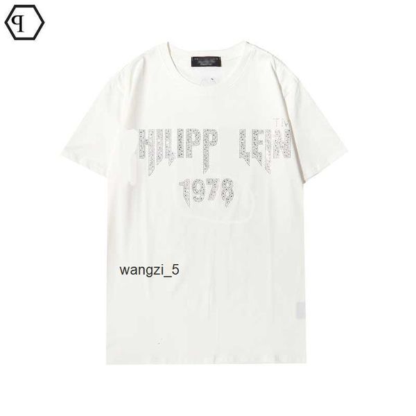 phillip plain men designer pp skull diamond t shirt short sleeve dollar brown bear brand tee o-neck skulls tshirt tees 012 m4t5 1 bl2c, White;black
phillip plain men designer pp skull diamond t shirt short sleeve dollar brown bear brand tee o-neck skulls tshirt tees 012 m4t5 1 bl2c, White;black
