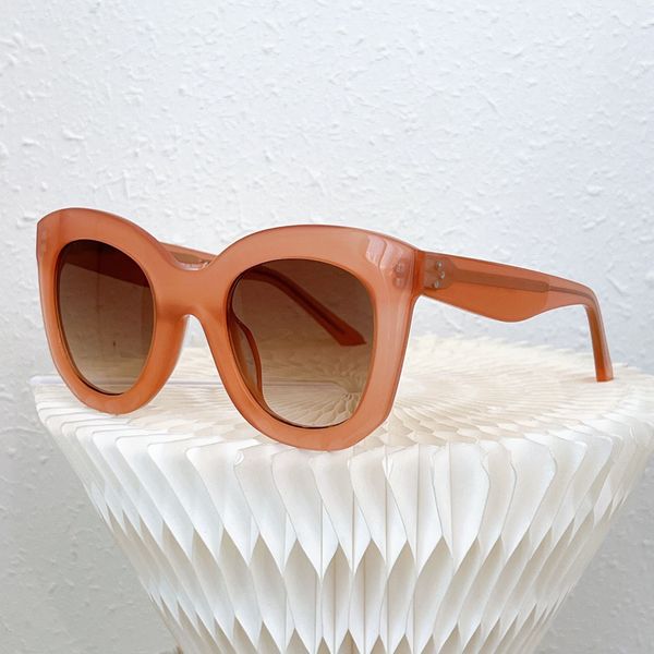 retro style iconic womens sunglasses oversize three dimensional frame modern femininity mens sunglasses uv protection lunette, White;black
retro style iconic womens sunglasses oversize three dimensional frame modern femininity mens sunglasses uv protection lunette, White;black