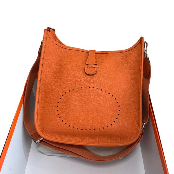 h* 4a quality designer calfskin bags genuine leather handbags women shoulder bag womens square totes bags woman fashion crossbody purse 
h* 4a quality designer calfskin bags genuine leather handbags women shoulder bag womens square totes bags woman fashion crossbody purse